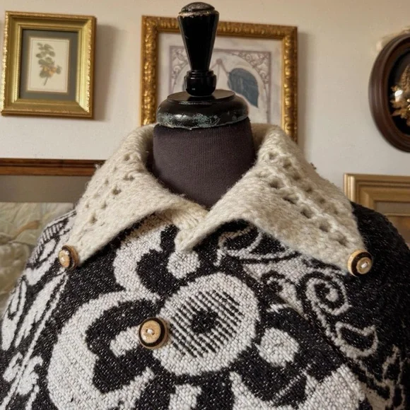70s vintage boho poncho - Picture 5 of 7